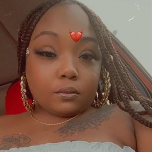 Meet your Posher, Whitney